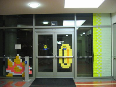 Inside the first floor: a giant coin, a spiny and a column of notes